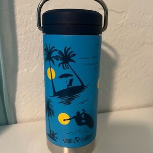 LAST CHANCE Klean Kanteen Insulated Water bottle with twist cap surfer print